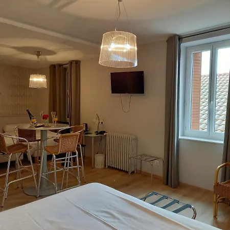 فندق Restaurant De La Poste 3*