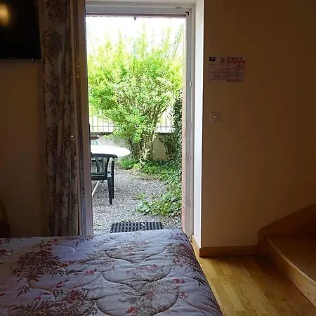 Restaurant De La Poste Hotel Saint-Just-en-Chevalet